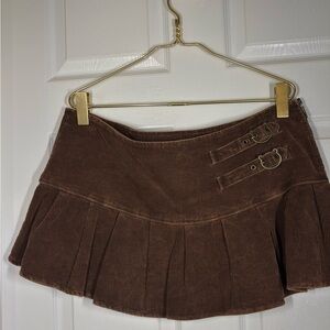 XL Teddy Fresh Corduroy Pleated Low Rise Skirt